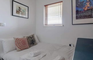 Photo 2 - Perfectly Located 2BD Flat - Bermondsey