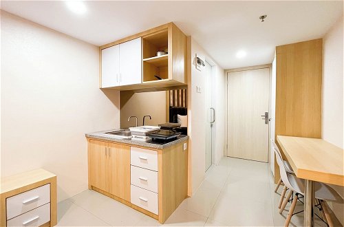 Foto 11 - Comfortable And Tidy Studio De Prima Apartment