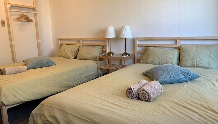 Photo 1 - 2 Double Bed Heart of Shibuya Up to 4ppl