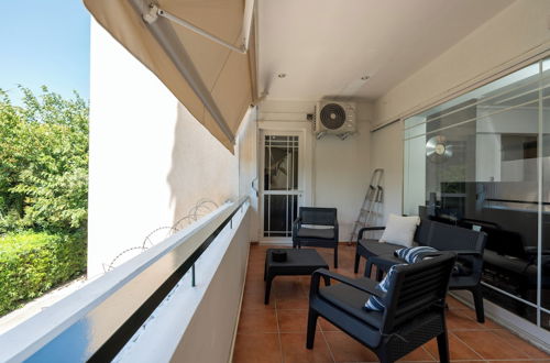 Photo 38 - Seaside 2 bedrooms apartment in Glyfada