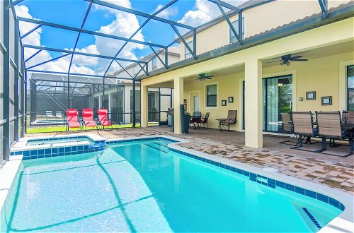 Photo 2 - Deluxe 7Bd With Pool Close to Disney CG 1406