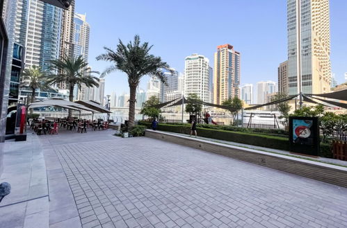 Photo 45 - bnbme Unparalleled Luxury Marina Walk 3306