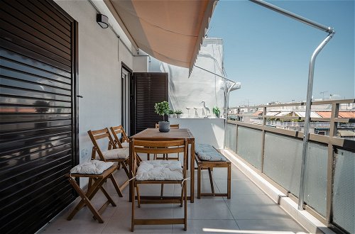 Photo 21 - Modern Apartment with Acropolis view