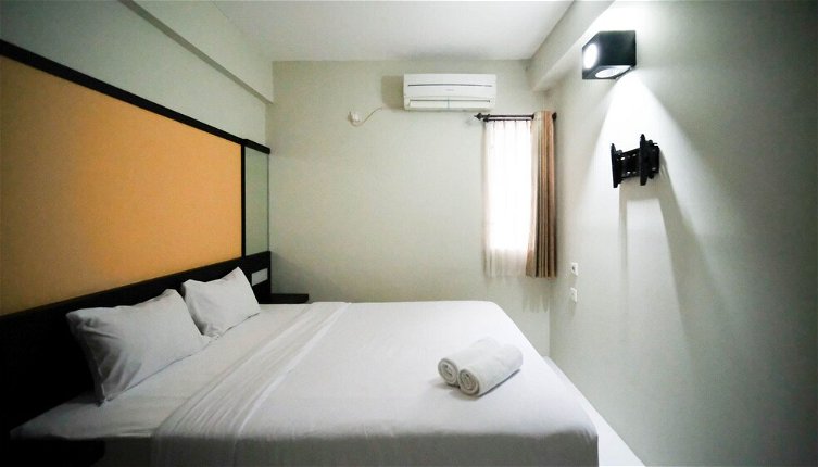 Foto 1 - Simple And Homey 2Br At Dian Regency Apartment