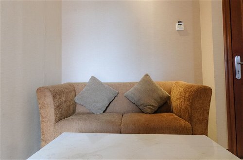Photo 5 - Strategic And Comfy Studio At Grand Setiabudi Apartment By Travelio