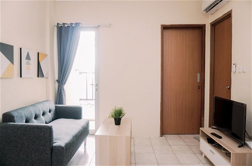 Photo 10 - Comfort Designed 2Br Apartment At Mediterania Palace Residence