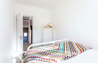 Foto 3 - Three Bedroom Kensington Flat