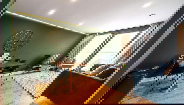 Photo 1 - Clmp1 - Trendy Kings Cross Flat