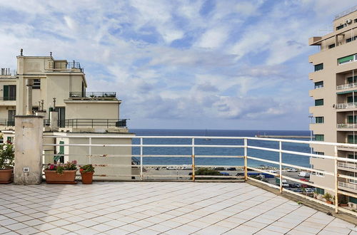 Foto 16 - Attic with Amazing Seaview Terrace