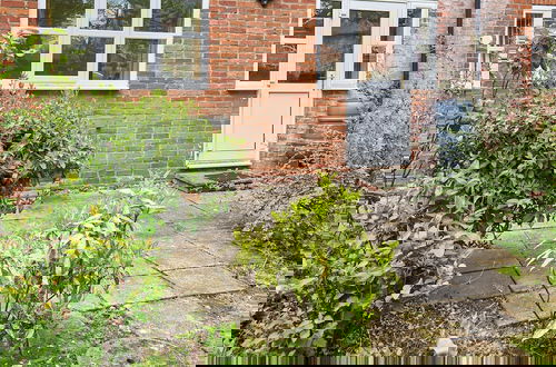 Foto 15 - The Garden Flat