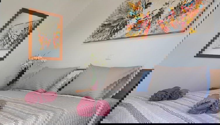Foto 1 - Ibiscus Cottage in Paradisi Near the Beach