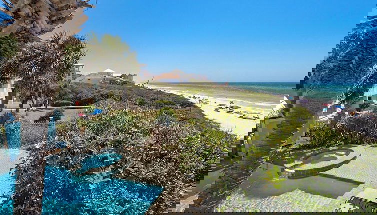 Foto 1 - Gulf Front With Private Pool, Sleeps 21, Amazing Decks, Free Beach Setup!