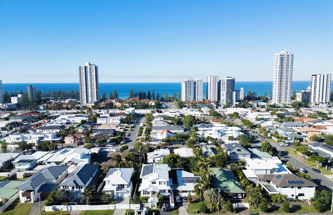 Beach Home in Burleigh Waters - Foto 54