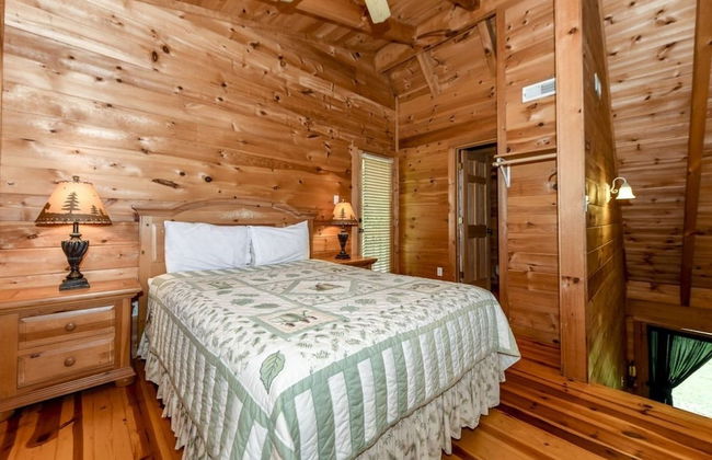 Creekside 2 Bedroom Cabin by RedAwning - Foto 3