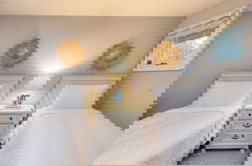 Photo 4 - Hilton Ivory by Avantstay Luxe Home + Pool/patio