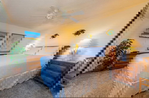 Foto 15 - Polo Beach Club Two Bedrooms - Sleeps 6 by Coldwell Banker Island Vacations