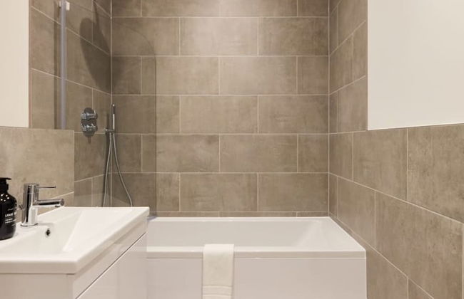 The Mitcham Secret - Amazing 1bdr Flat - Foto 5