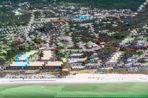 Foto 48 - Beach Cottage w/ Backyard Oasis - Quiet Neighborhood in BMB