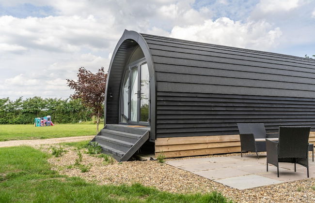 Glamping Pod Two - Holly Tree Barns - Photo 2