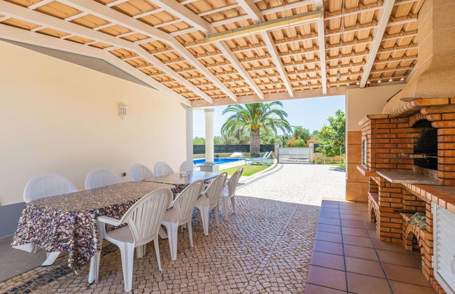 Villa Tavagueira in Guia - Photo 21