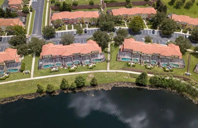 Luxury Villa With Large Private South Facing Pool 4 Bedroom Townhouse by RedAwning - Foto 28