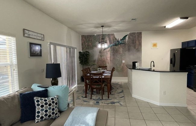 Luxury Villa With Large Private South Facing Pool 4 Bedroom Townhouse by RedAwning - Foto 9