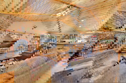 Foto 1 - Tranquility Base #2065