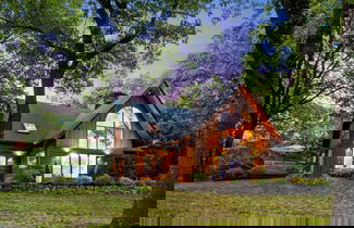 Foto 1 - Art Deco Catskill Est w Epic Views