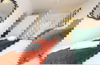 Photo 1 - Waterside Flat in Central Leeds
