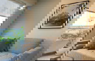 Photo 2 - Perfect 1BR With Balcony in Luxurious Building