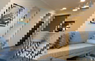 Photo 3 - Perfect 1BR With Balcony in Luxurious Building