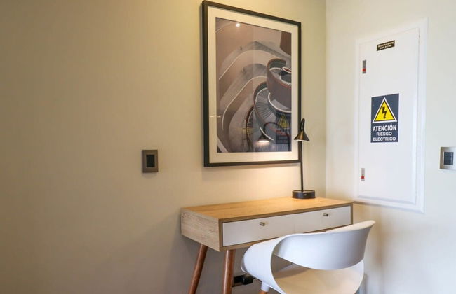 w Fascinating 1BR With Balcony in Miraflores - Foto 35