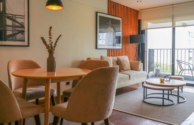 w Fascinating 1BR With Balcony in Miraflores - Foto 10