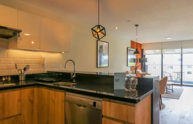 w Fascinating 1BR With Balcony in Miraflores - Foto 4