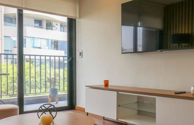 w Fascinating 1BR With Balcony in Miraflores - Foto 12
