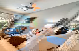 Foto 2 - Stunning Home Private Pool Great Location