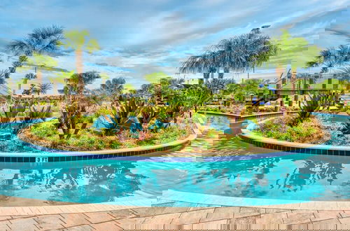 Foto 45 - Stunning Home Private Pool Great Location
