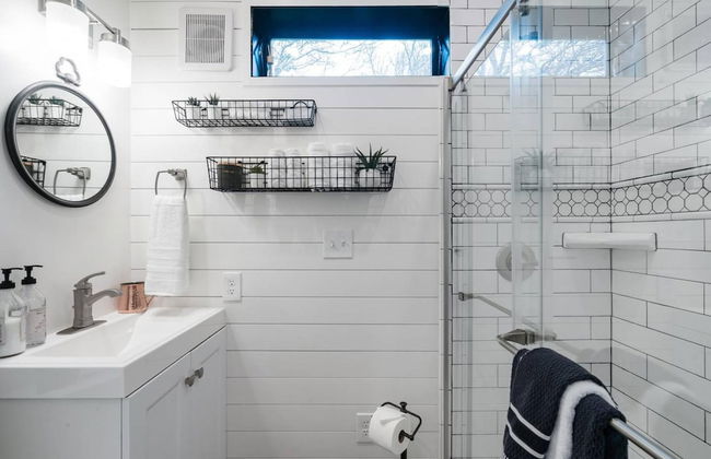The Oaks Helm Model Container Home 12 min to Magnolia Market - Foto 8