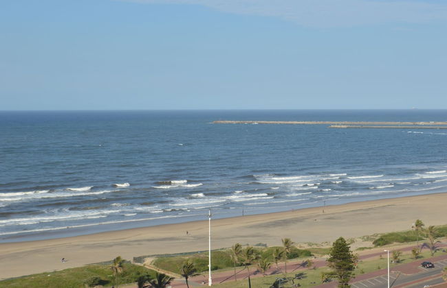 Ocean View Apartment - Photo 16