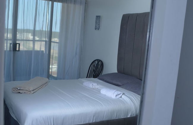 Ocean View Apartment - Photo 6