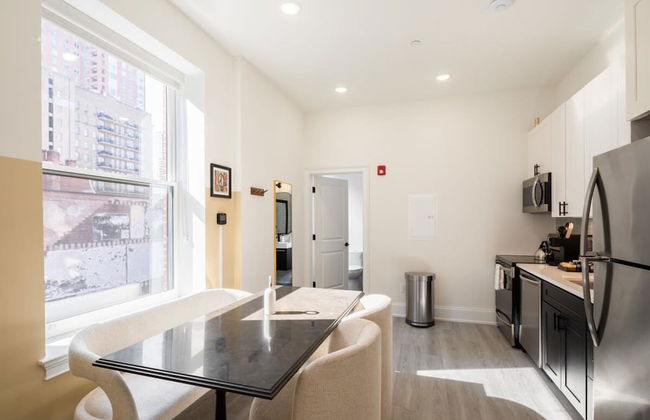 Sosuite 1BR Apt w W/d, Large Dining Seating - Foto 26