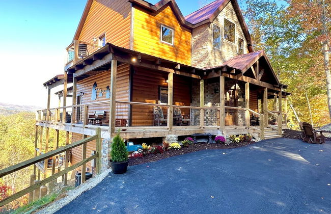 Lazy Bear Lodge 5 Bedroom Cabin by RedAwning - Foto 78