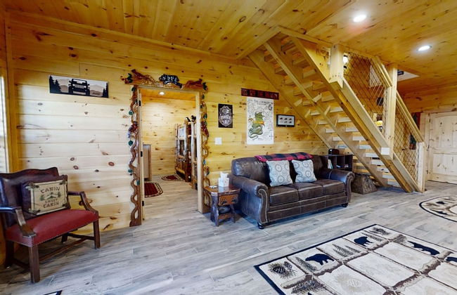 Lazy Bear Lodge 5 Bedroom Cabin by RedAwning - Foto 15
