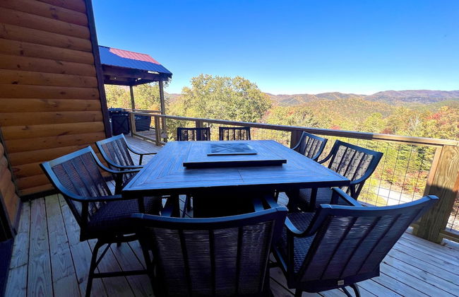 Lazy Bear Lodge 5 Bedroom Cabin by RedAwning - Foto 40