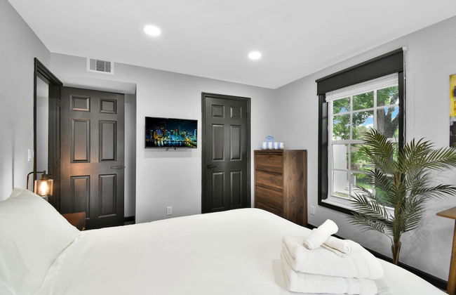 Escape to This Luxury Wilton Manors Villa - Foto 40