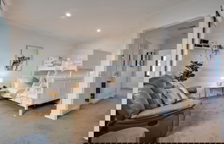 Foto 3 - StayAU Stylish 4BR Home Ringwood
