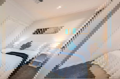 Foto 1 - StayAU Stylish 4BR Home Ringwood