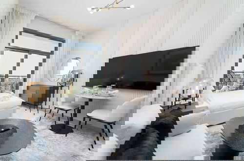 Foto 5 - Nasma Holiday Homes - Laya Heights