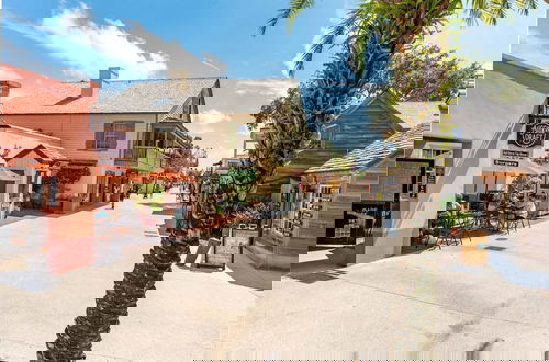 Foto 41 - Beachside Retreat-courtyard Villa~beachside 2 Bedroom Condo by RedAwning
