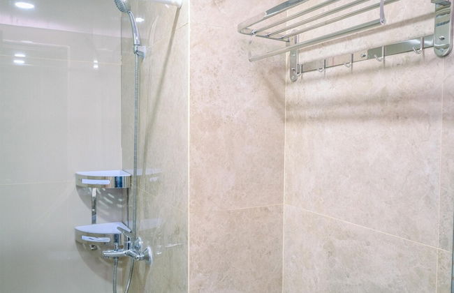 Restful And Homey 2Br At Transpark Cibubur Apartment - Foto 17